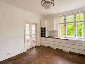 Pronájem bytu 3+1, Praha - Troja, Trojská, 80 m2