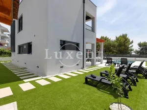 Prodej rodinného domu, Trogir, Chorvatsko, 200 m2