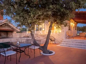 Prodej vily, Bol, Chorvatsko, 83 m2