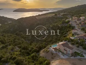 Prodej vily, Rogoznica, Chorvatsko, 220 m2