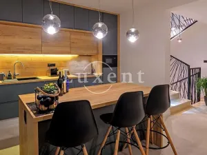 Prodej vily, Trogir, Chorvatsko, 370 m2