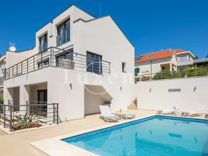 Prodej vily, Bol, Chorvatsko, 165 m2