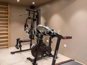 Prodej vily, Omiš, Chorvatsko, 298 m2