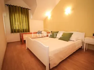 Prodej rodinného domu, Omiš, Chorvatsko, 533 m2