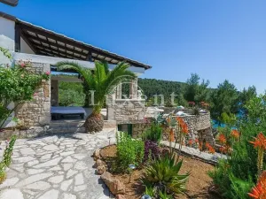 Prodej vily, Bol, Chorvatsko, 300 m2