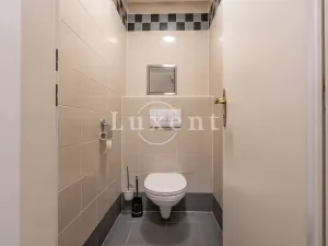 Pronájem kanceláře, Praha - Nové Město, Václavské náměstí, 156 m2