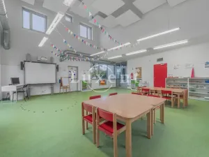 Prodej komerční nemovitosti, Praha - Strašnice, Olešská, 310 m2