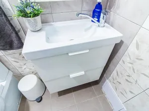 Pronájem bytu 1+1, Praha - Holešovice, Plynární, 37 m2