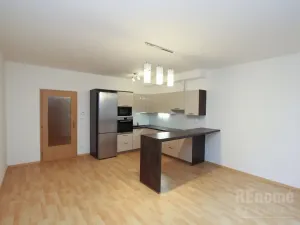 Pronájem bytu 2+kk, Praha - Kunratice, Pod Haltýřem, 60 m2