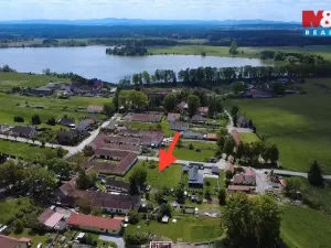 Prodej pozemku pro bydlení, Lišov - Vlkovice, 886 m2