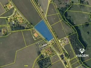 Prodej podílu pole, Dvory nad Lužnicí, 341 m2