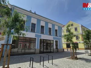 Pronájem obchodního prostoru, Kladno, Komenského, 121 m2