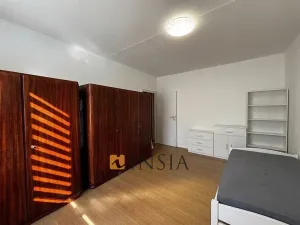 Prodej bytu 2+1, Roztoky, 51 m2