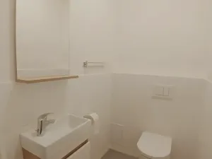 Pronájem bytu 3+kk, Praha - Smíchov, U Dívčích hradů, 93 m2