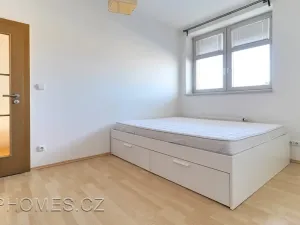 Pronájem bytu 2+kk, Praha - Libeň, Českomoravská, 58 m2