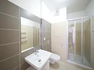 Pronájem bytu 1+kk, Praha - Kamýk, U Kamýku, 32 m2