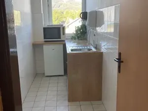 Pronájem kanceláře, Liberec, Švermova, 21 m2