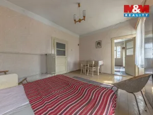 Prodej rodinného domu, Křinec, Dr. Chmelaře, 200 m2