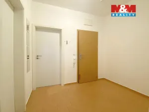 Pronájem bytu 2+kk, Lovosice, Osvoboditelů, 63 m2