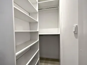 Pronájem bytu 2+kk, Praha - Holešovice, Plynární, 44 m2