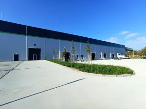 Pronájem skladu, Příšovice, 4946 m2