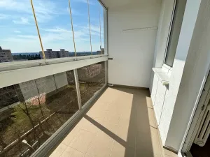 Pronájem bytu 3+1, Praha - Troja, Krynická, 72 m2