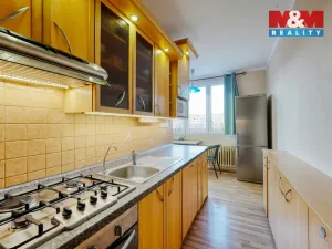 Pronájem bytu 3+1, Plzeň - Skvrňany, Macháčkova, 70 m2