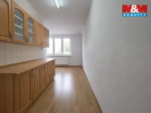 Pronájem bytu 3+1, Žlutice, Nádražní, 61 m2