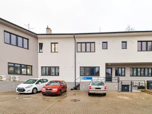 Pronájem obchodního prostoru, Uherské Hradiště, Stojanova, 76 m2