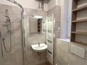 Pronájem bytu 1+kk, Praha - Holešovice, Tusarova, 32 m2