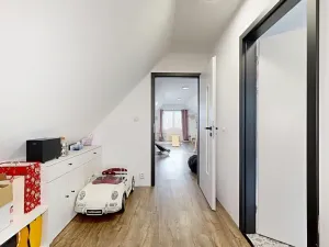 Prodej rodinného domu, Hradešín, 207 m2