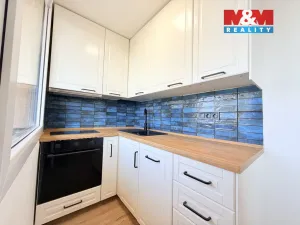 Prodej bytu 1+1, Kladno, Čs. armády, 35 m2