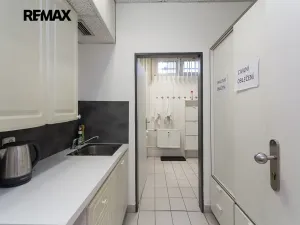 Pronájem ordinace, Praha - Nusle, Hradeckých, 62 m2