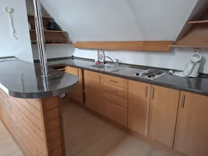 Pronájem atypického bytu, Břestek, 100 m2