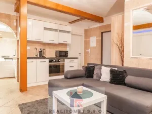 Prodej bytu 3+kk, Praha - Jinonice, Peroutkova, 55 m2