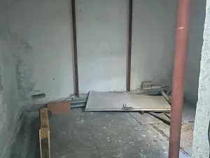 Prodej garáže, Karlovy Vary, Svahová, 100 m2