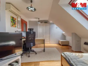 Prodej rodinného domu, Psáry, Pod Skalou, 218 m2