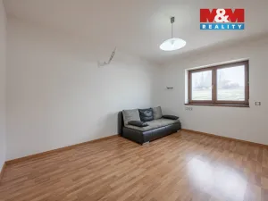 Prodej rodinného domu, Neustupov, 450 m2