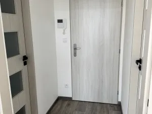 Pronájem bytu 1+kk, Zlín, Zarámí, 35 m2