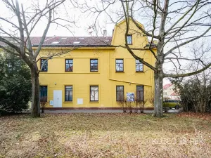 Pronájem bytu 1+kk, Praha - Jinonice, V Roháčích, 30 m2