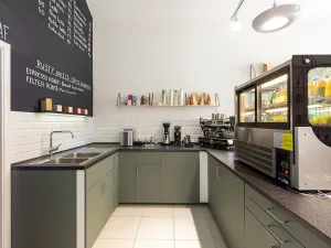 Pronájem obchodního prostoru, Praha - Nové Město, Pštrossova, 79 m2