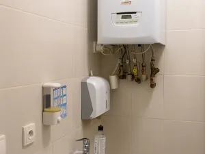 Pronájem obchodního prostoru, Praha - Nové Město, Pštrossova, 79 m2