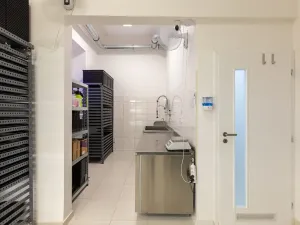 Pronájem obchodního prostoru, Praha - Nové Město, Pštrossova, 79 m2