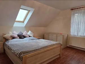 Prodej rodinného domu, Bašť, Na Libovínek, 155 m2