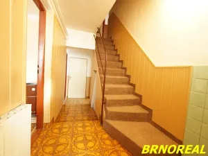 Prodej rodinného domu, Želeč, 237 m2