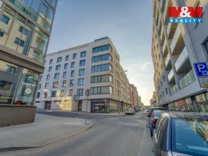 Prodej bytu 3+kk, Plzeň - Jižní Předměstí, U Tržiště, 70 m2