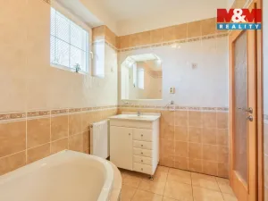 Prodej rodinného domu, Kamenná Lhota, 192 m2