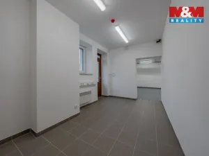 Pronájem skladu, Zubří, U Traktorky, 129 m2