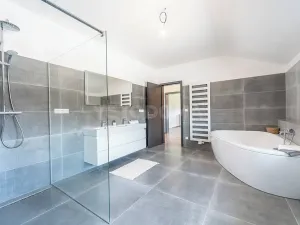 Prodej rodinného domu, Kornatice, 270 m2