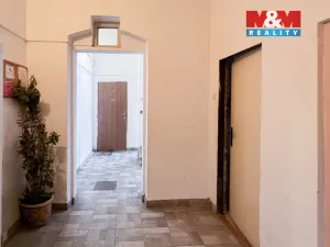 Prodej bytu 3+1, Volary, Náměstí, 96 m2
